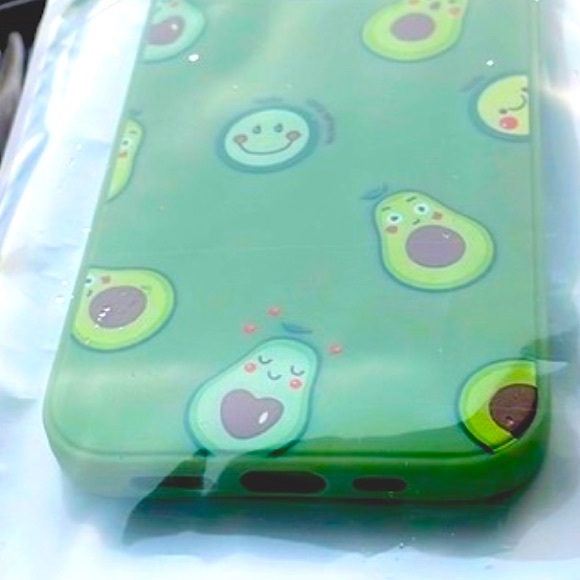 🆕 iPhone 12/12 PRO Happy Avocado Protective Silicone Phone Case - Picture 4 of 5